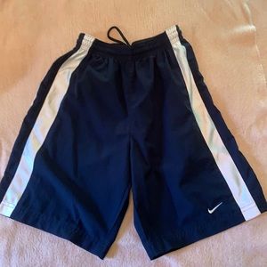 Nike Sportswear Athletic Shorts Size M 10-12